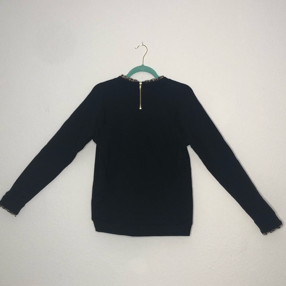 J.CREW black crew neck lined with Cheetah print - Picture 2 of 2